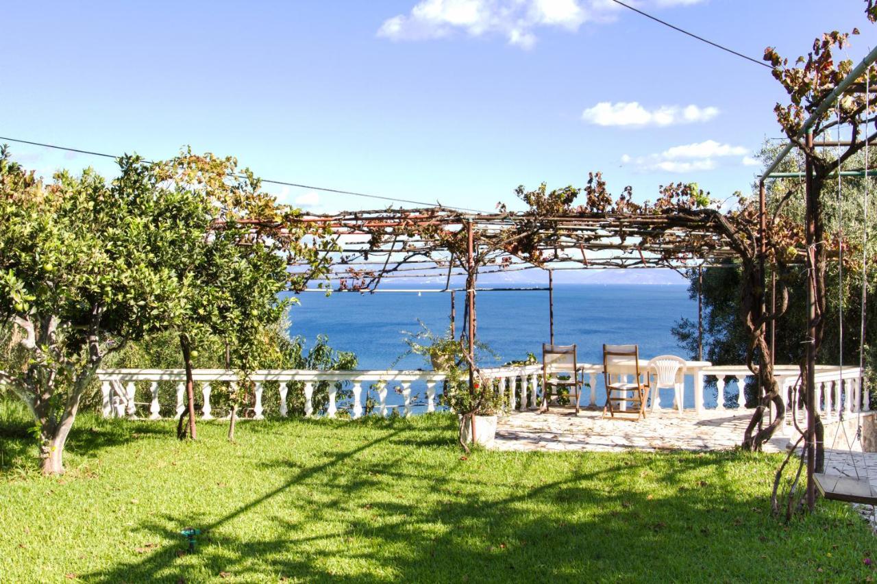 Sea View Estate Helios Villa Perama  Ngoại thất bức ảnh